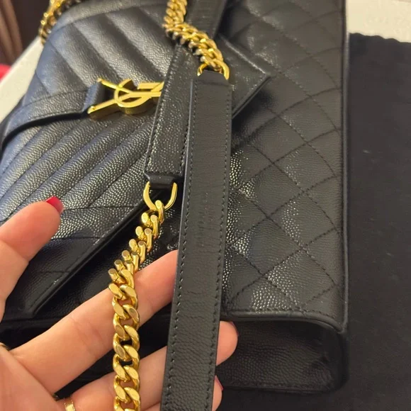 Yves Saint Laurent Paris Caviar leather Envelope bag - Picture 11 of 16